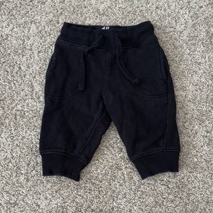 H&M Baby boy baby girl unisex organic black sweat Jogger Pants size 4-6 months